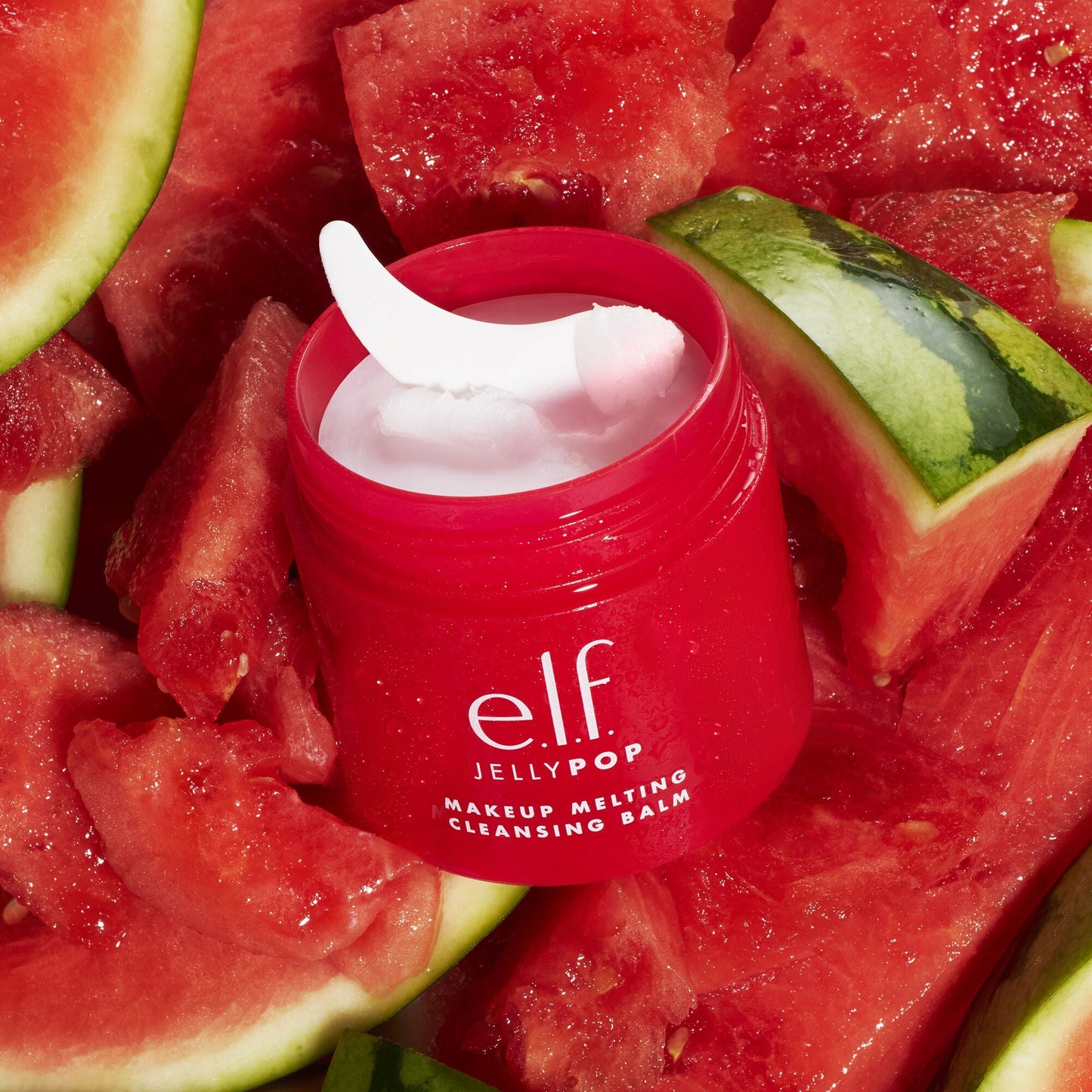 jelly-pop-makeup-melting-cleansing-balm-w5 021825_elf_JP_CleansingBalm_Texture_WATER-OPEN_PLATE_186_IGF.jpg