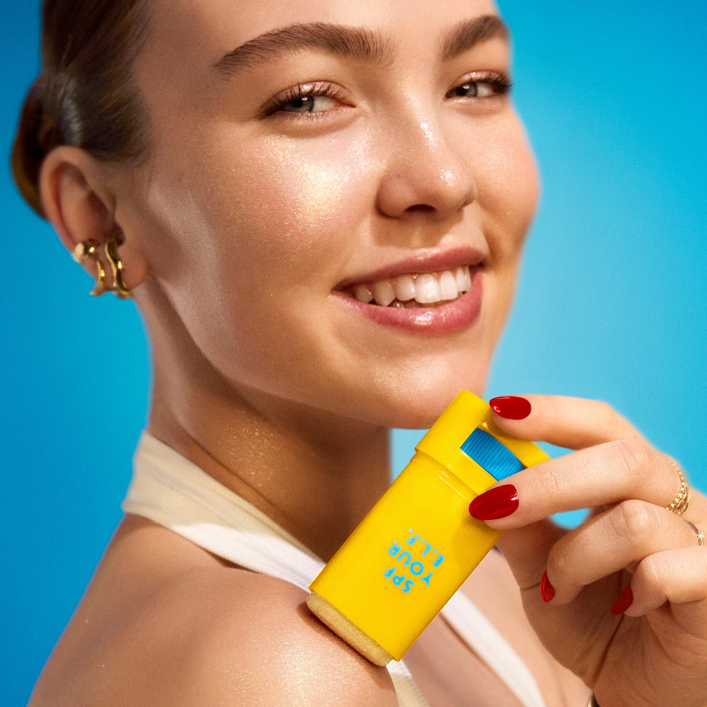 suntouchable-invisi-stick-spf-50-glitz-r1 030526_SKIN_Haley_Invisistick-Glitz_0987_w3QC_IGF.jpg