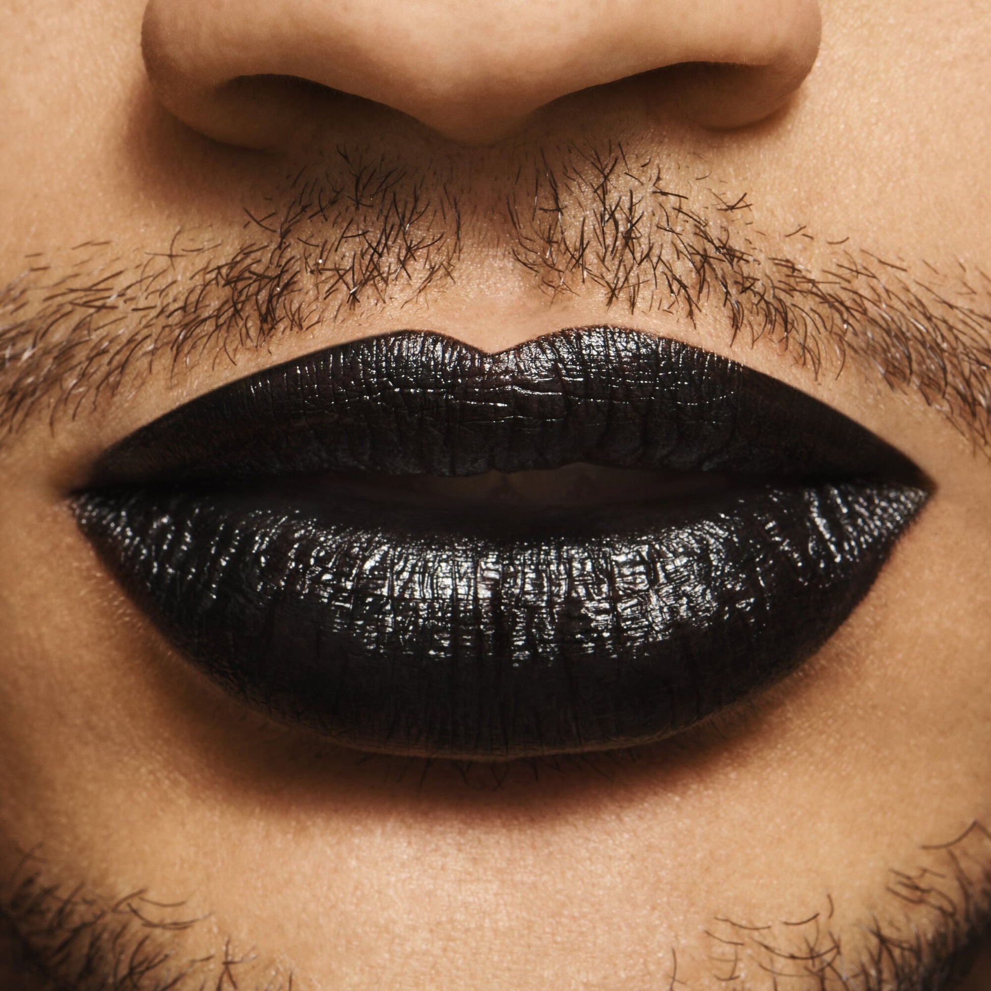 o-face-satin-lipstick-o3 071122_OF_Bryson_V4_0032_FINAL_RGB_IGF.jpg
