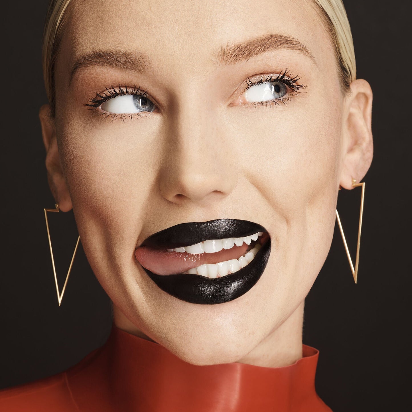 o-face-satin-lipstick-o3 071222_MD_Look4_0124_FINAL_RGB_IGF.jpg