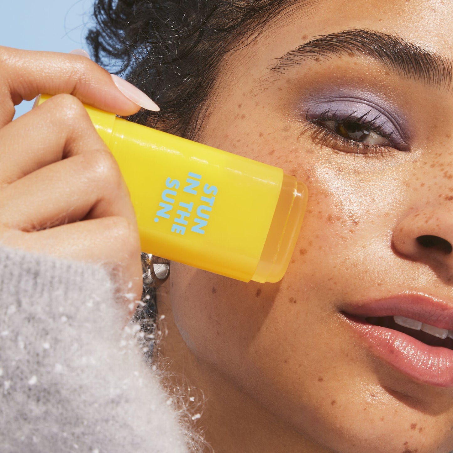 suntouchable-invisi-stick-spf-50-h0 091924_Aiyana_Sunwich2_2468_FINAL_RGB_IGF2.jpg