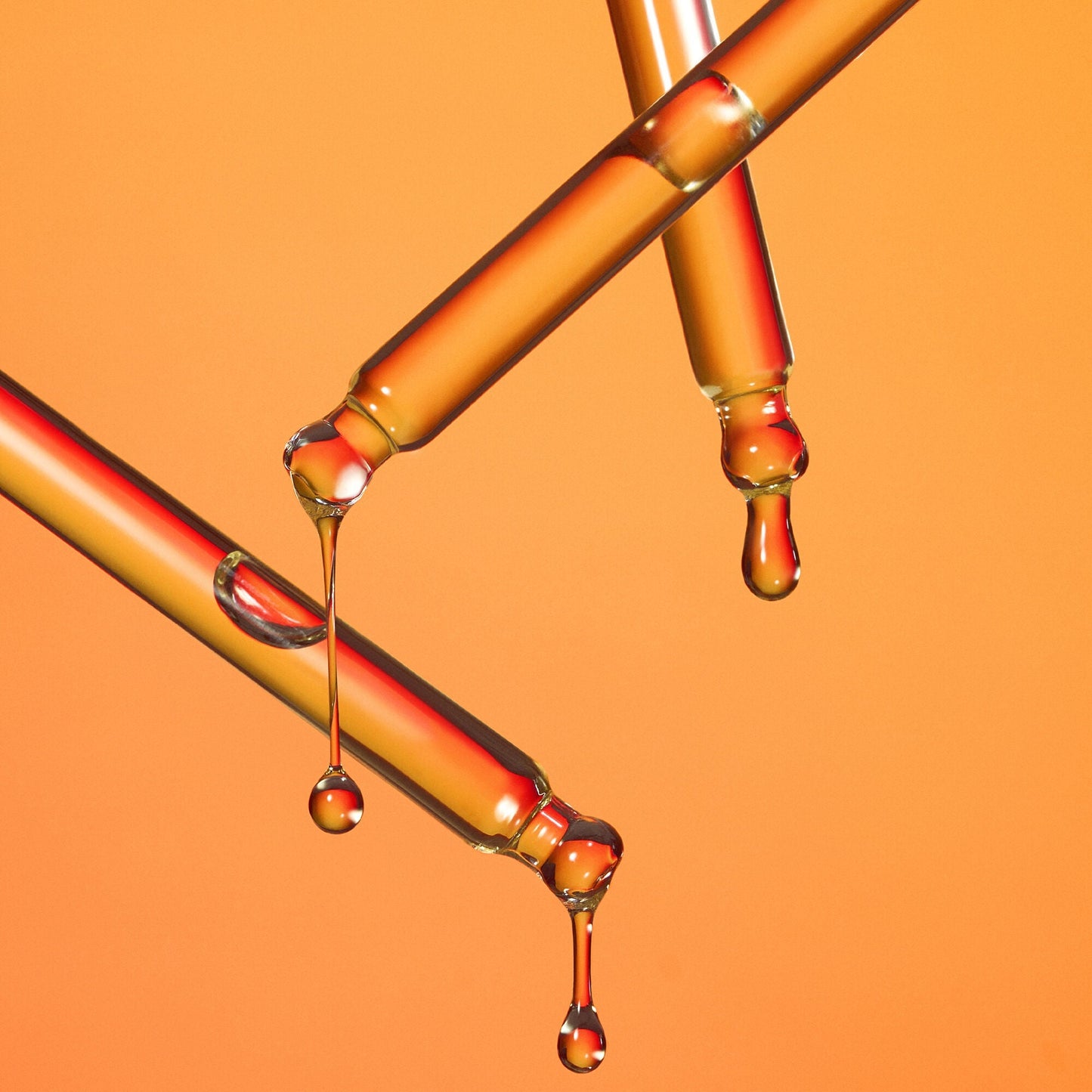 bright-icon-vitamin-c-e-ferulic-serum-z2 101424_SKIN_SL_VitC_Dropper_062_FOCUS_STACK_358_w3QC_IGF_3e3ab094-92b5-4b2c-b61d-f70351355bb3.jpg