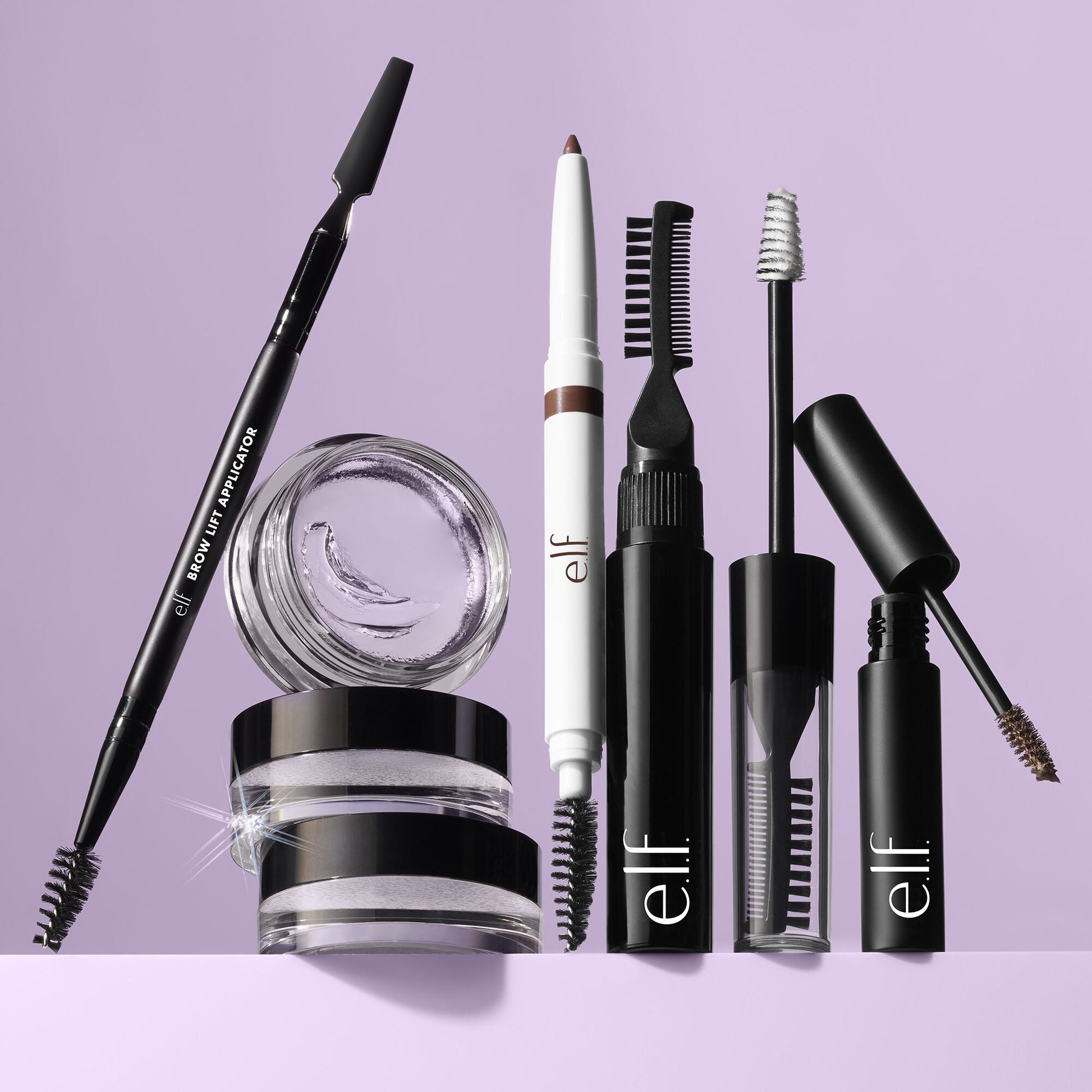 instant-lift-brow-pencil-z9 103023_SL_Brow-Family_4030-MAIN3-FocusStack_IGF_424c3dc5-bcc3-4e43-af40-ced647f3e285.jpg