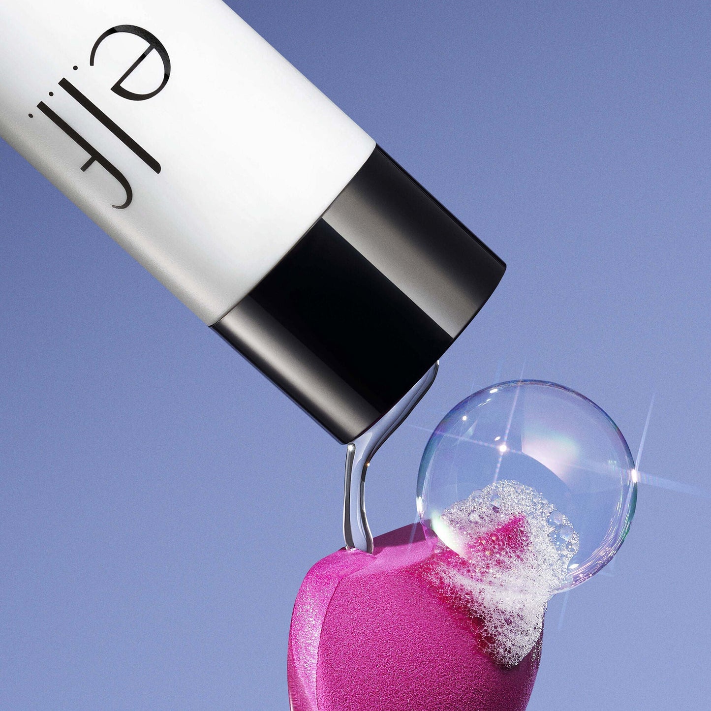 clean-queen-liquid-brush-and-sponge-cleaner-q5 111124_elf_CleanQueen_Tools_0032_MAIN-HELICON_358_w2QC_IGF.jpg