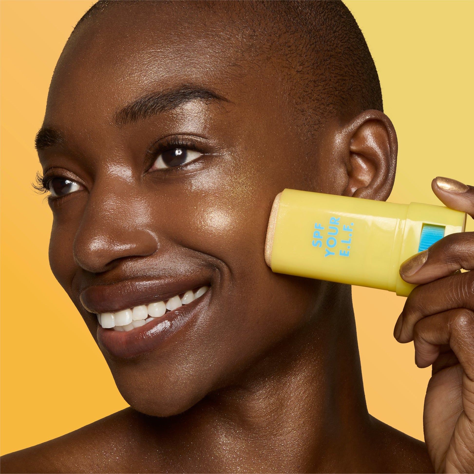 suntouchable-invisi-stick-spf-50-glitz-r1 57109_SUNTOUCHABLES_INVISI_STICK_IYANNA_0124_V4.jpg