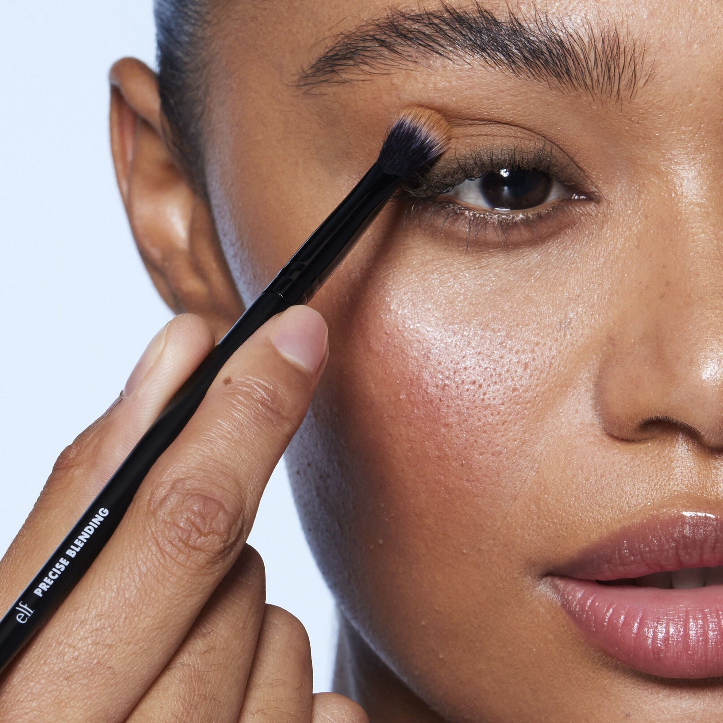 precise-blending-brush-a6 81284_Tapered_Blending_Brush.jpg