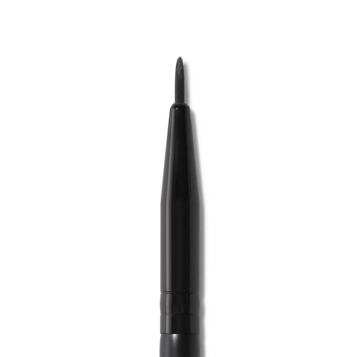 ultra-fine-eyeliner-brush-b1 81915_detail_R.png