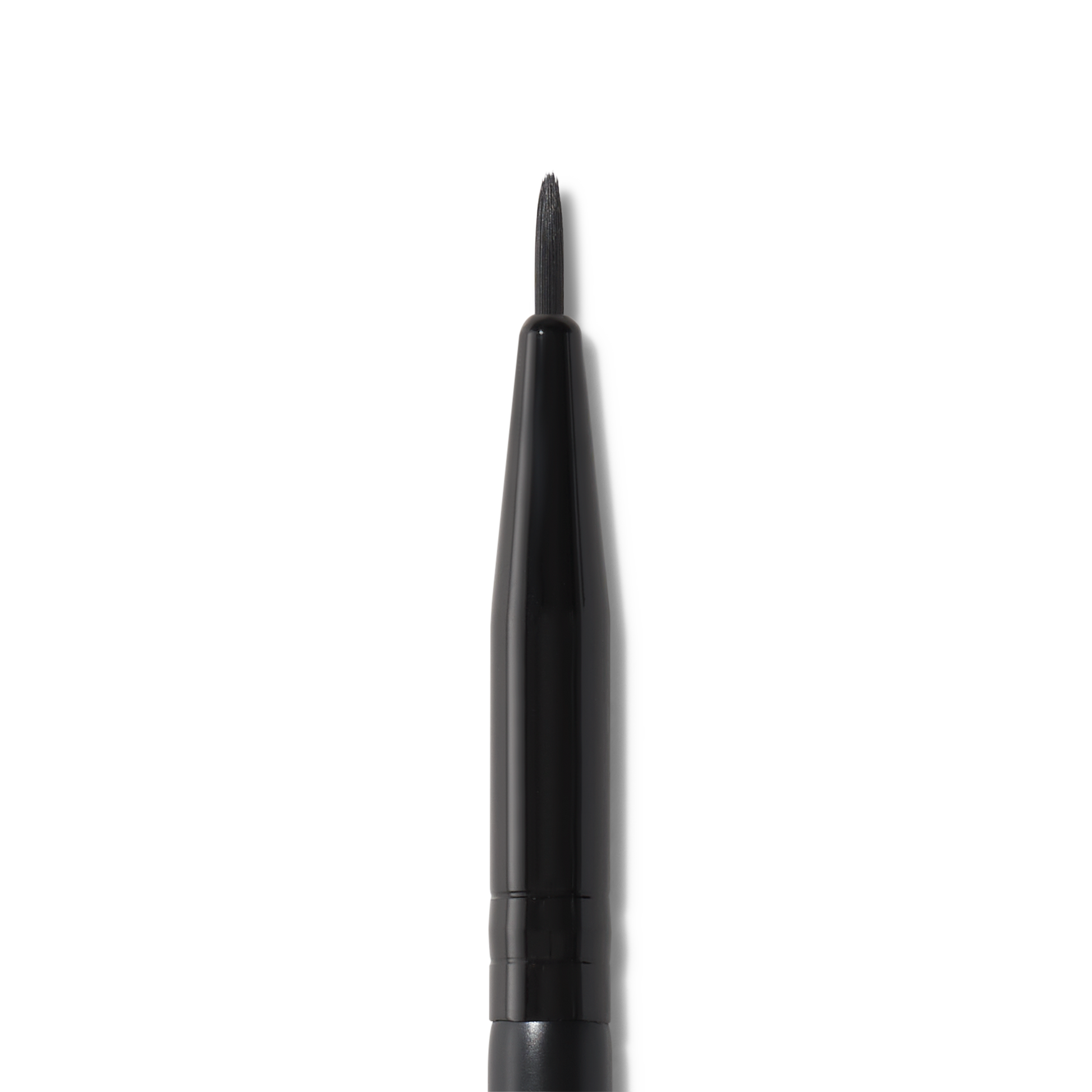 ultra-fine-eyeliner-brush-b1 81915_detail_R.png