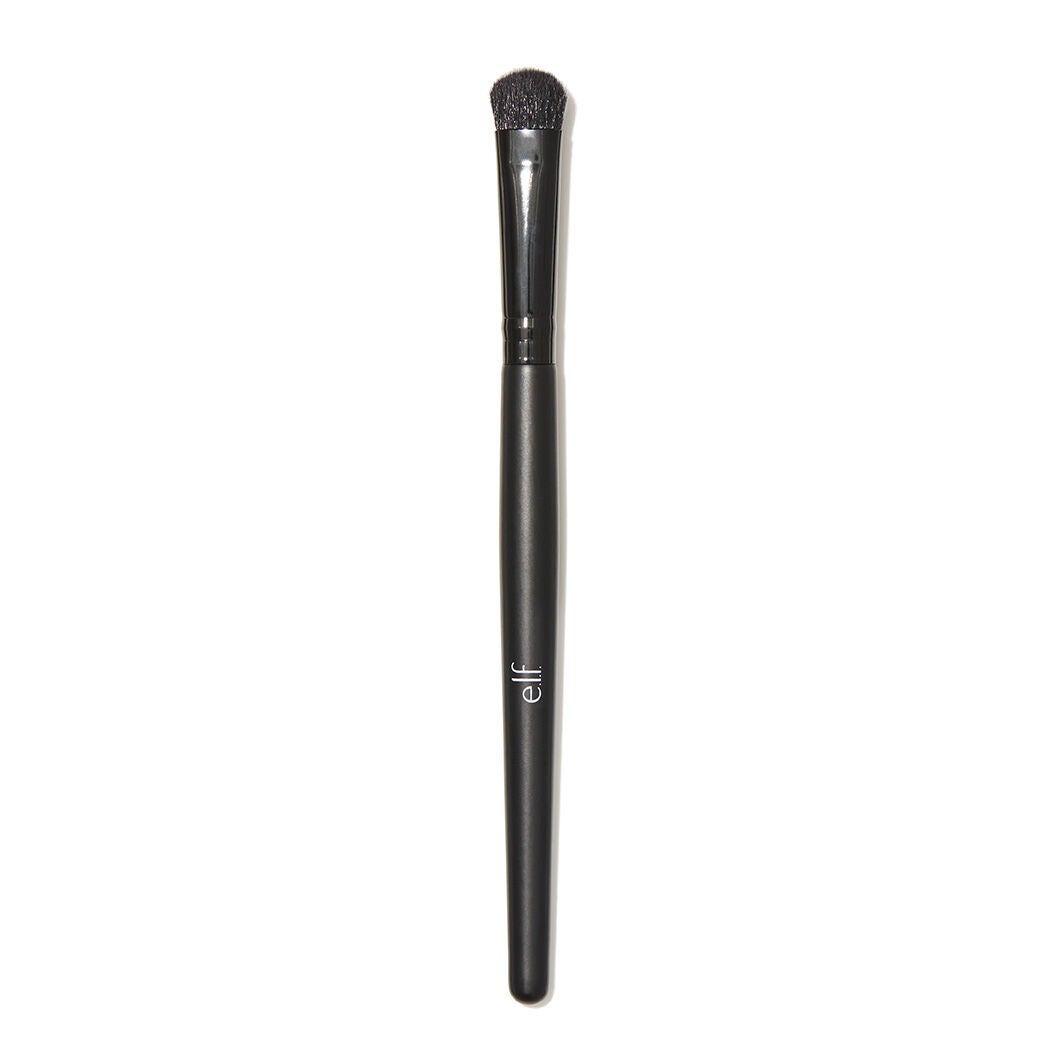 eyeshadow-c-brush-f9 84008_EyeshadowCBrush_v1wA.jpg