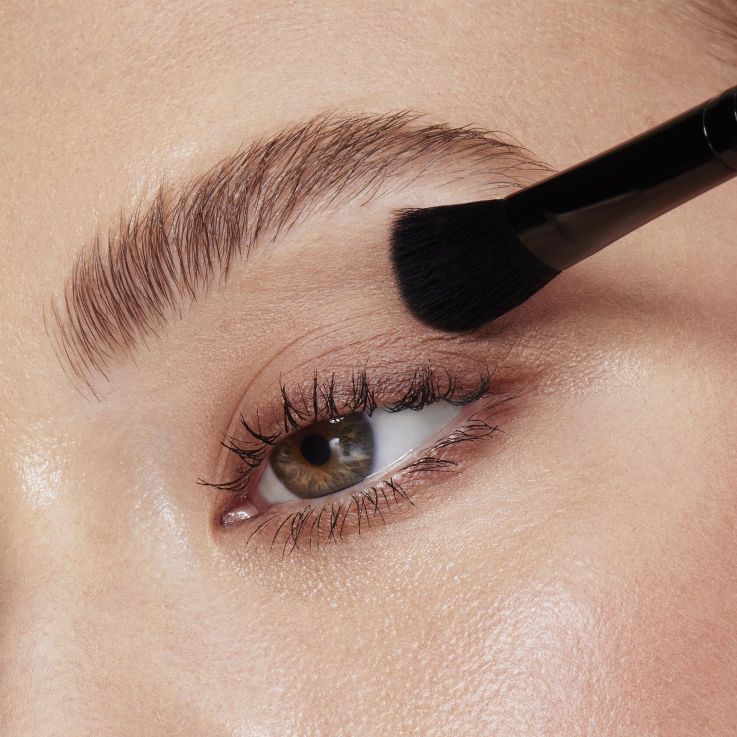 full-face-and-eye-makeup-brush-set-with-travel-case-n2 84674_FULL_FACE_EYE_BRUSH_SET_BLENDING_EYE_BRUSH_CARI_0137.jpg