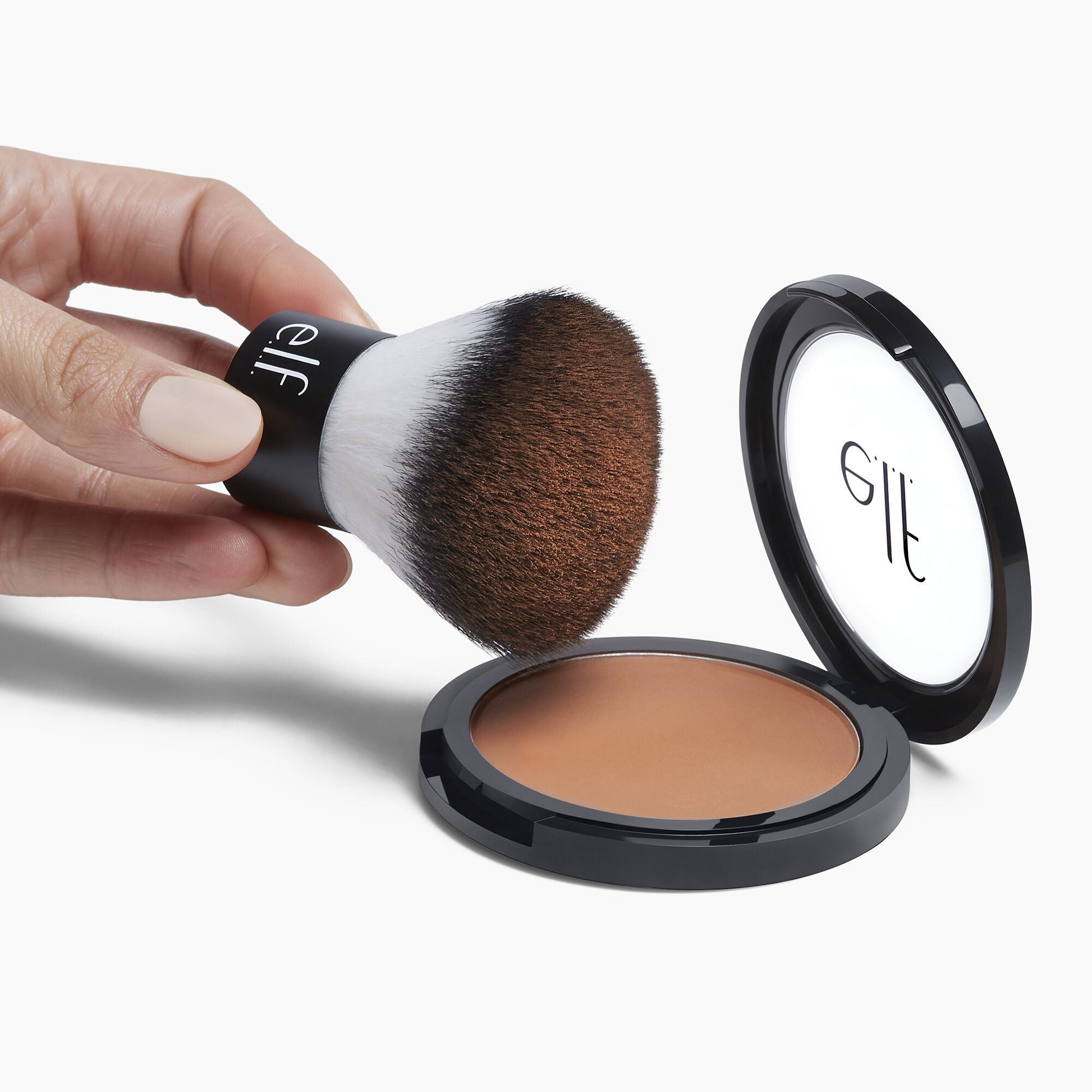 kabuki-makeup-brush-d8 85011_StudioKabuki_Brush_076_V2.jpg